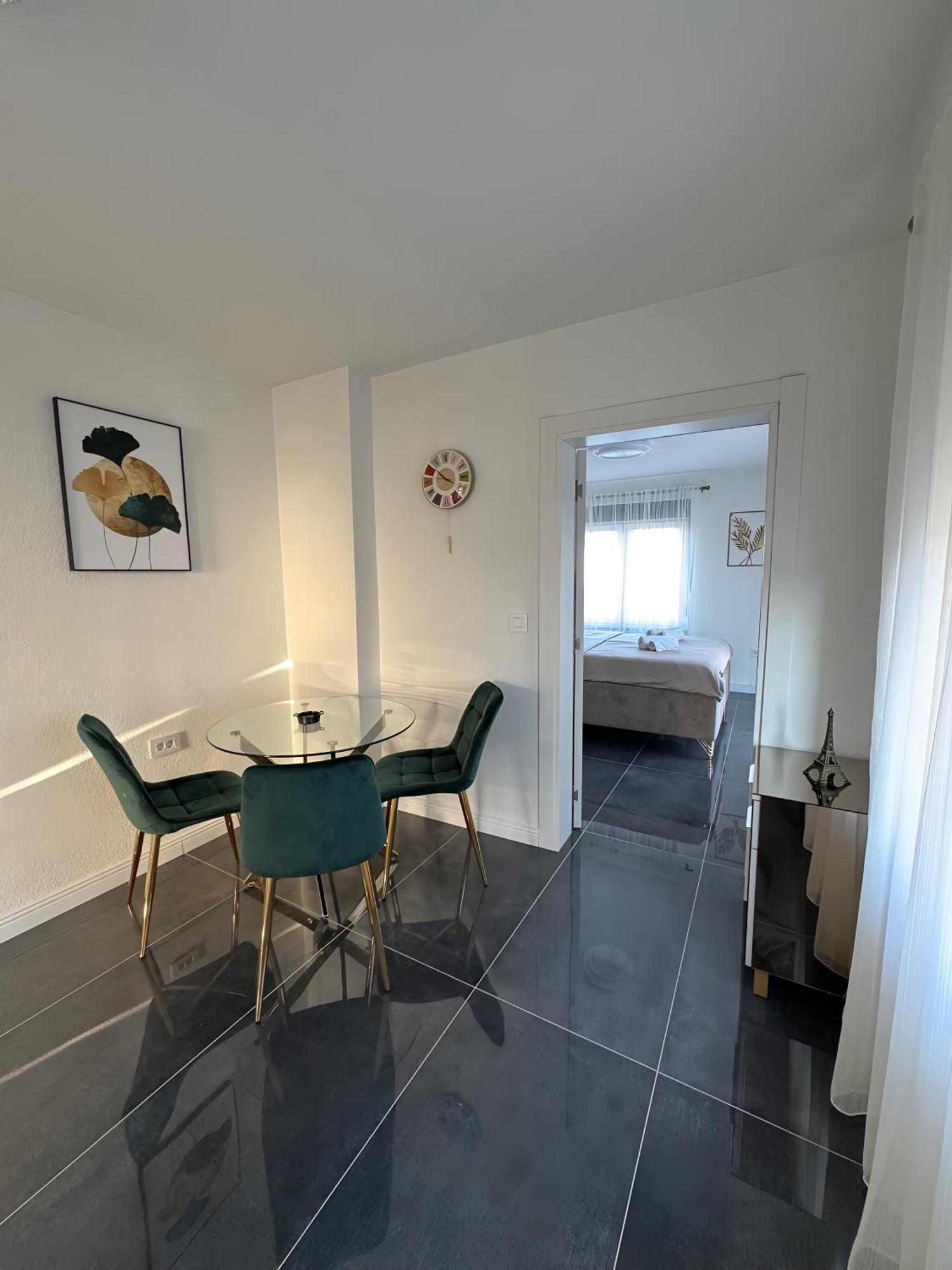 Apartment Kastel *